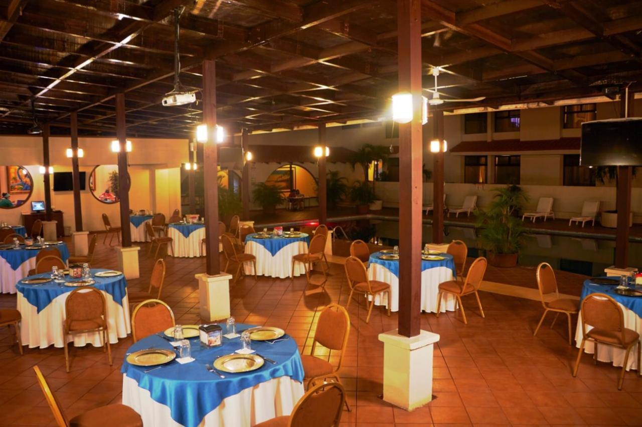 טגוסיגלפה Hotel Alameda מראה חיצוני תמונה