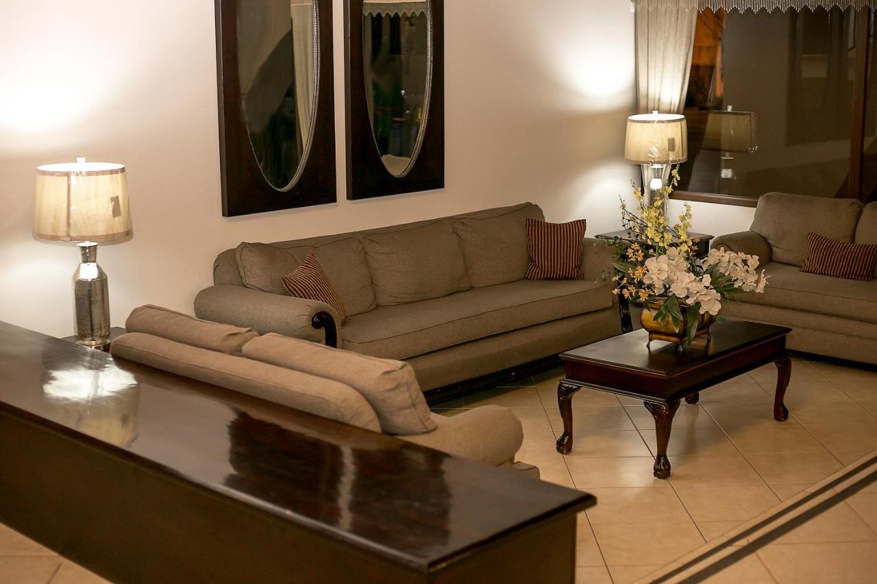 טגוסיגלפה Hotel Alameda מראה חיצוני תמונה