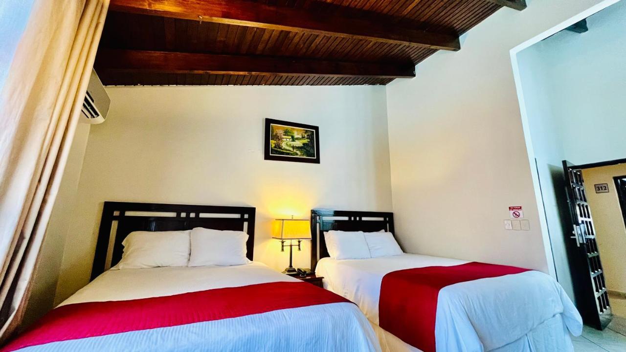 טגוסיגלפה Hotel Alameda מראה חיצוני תמונה